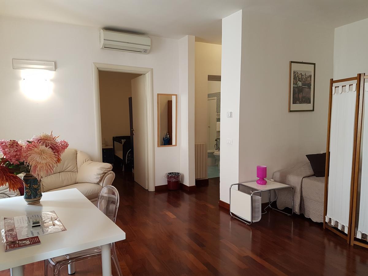 Appartamento Bed & Parking Palermo Esterno foto