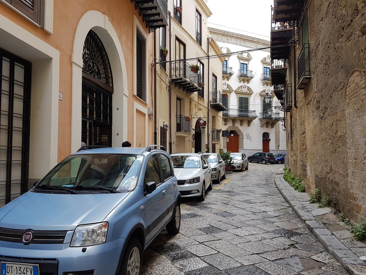 Appartamento Bed & Parking Palermo Esterno foto