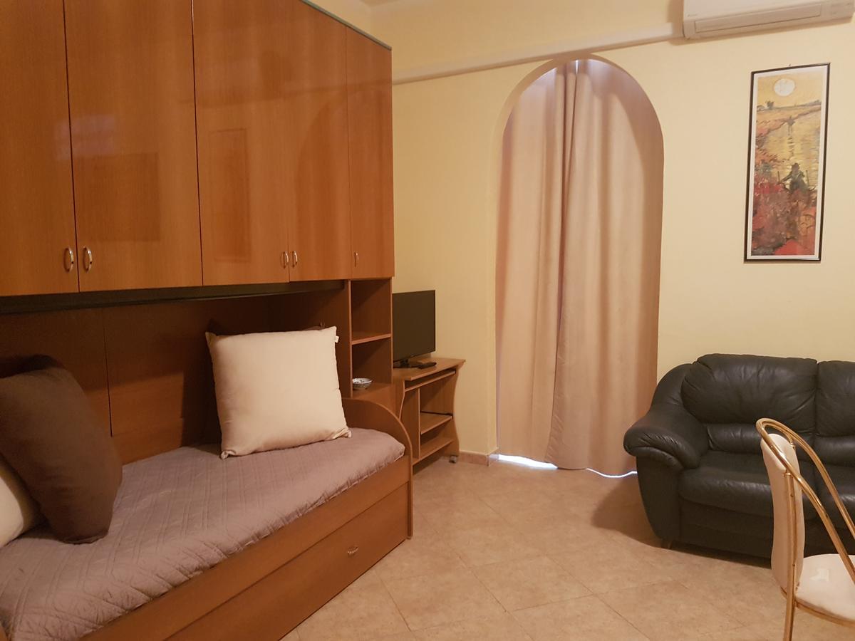 Appartamento Bed & Parking Palermo Esterno foto