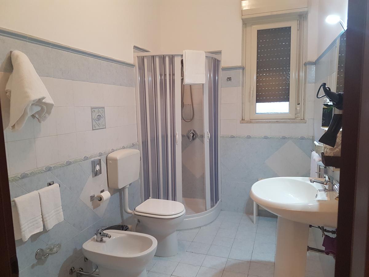 Appartamento Bed & Parking Palermo Esterno foto